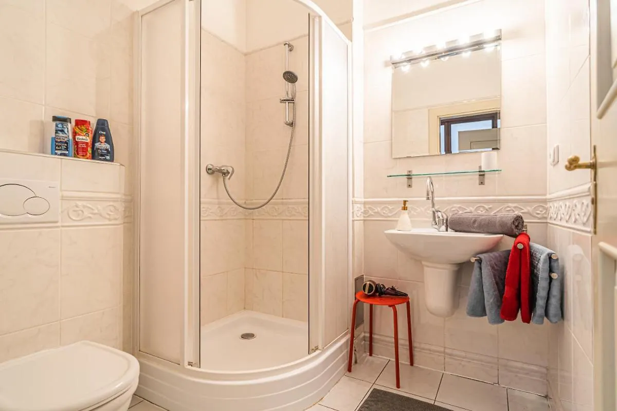 Apartment Karmelitska 1 Luxury 1 Bedroom Prague